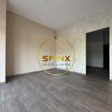 Obor spatiu comercial vad pietonal intens